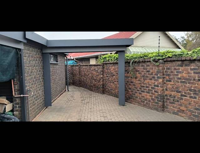 5 BEDROOM HOUSE FOR SALE IN DELMAS